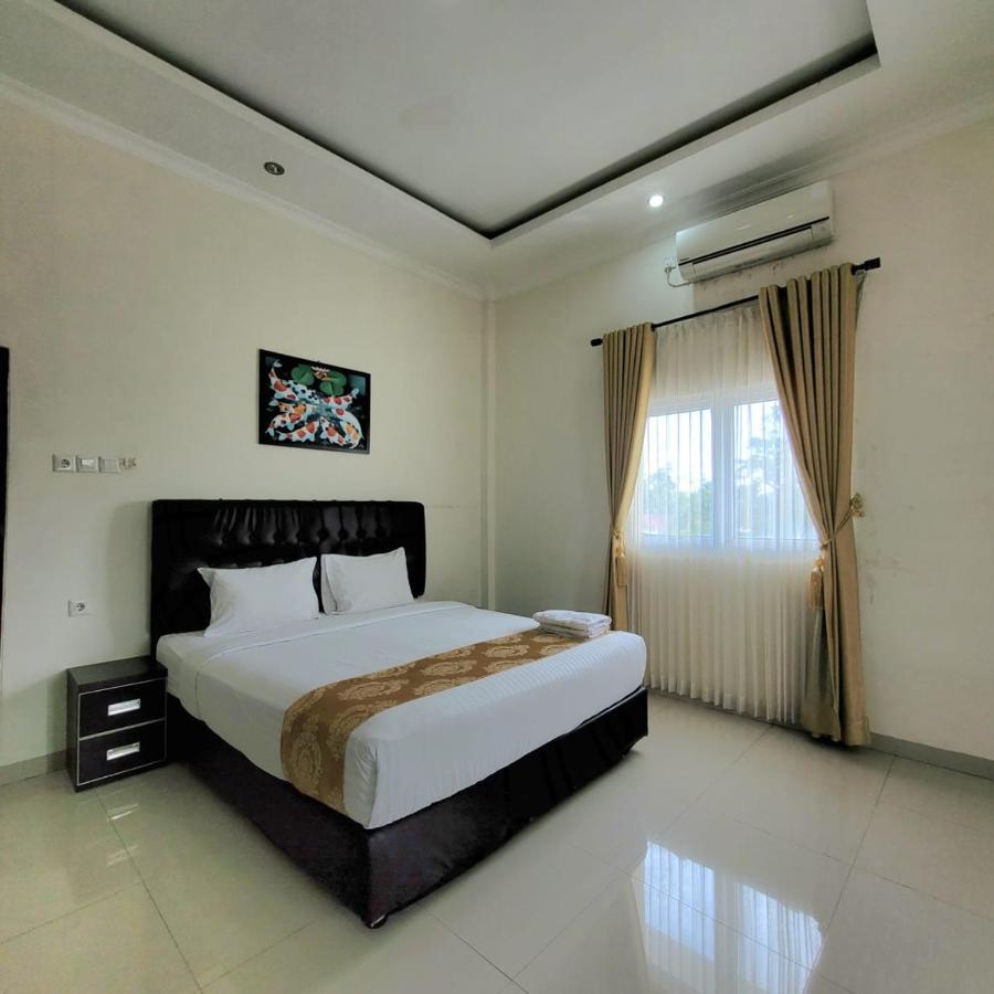 Mahakam Guest House Padang  Zimmer foto