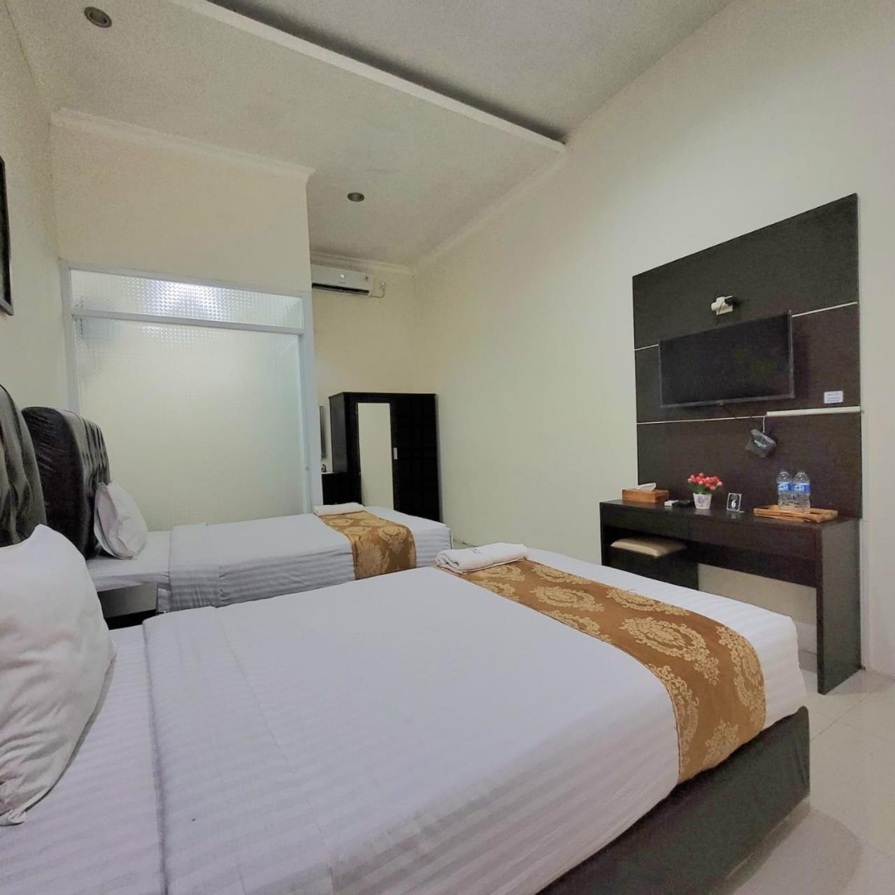 Mahakam Guest House Padang  Zimmer foto